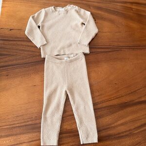 H&M Cozy Cable Knit Two-Piece Sweater Pants Set in Neutral Tan 18M
